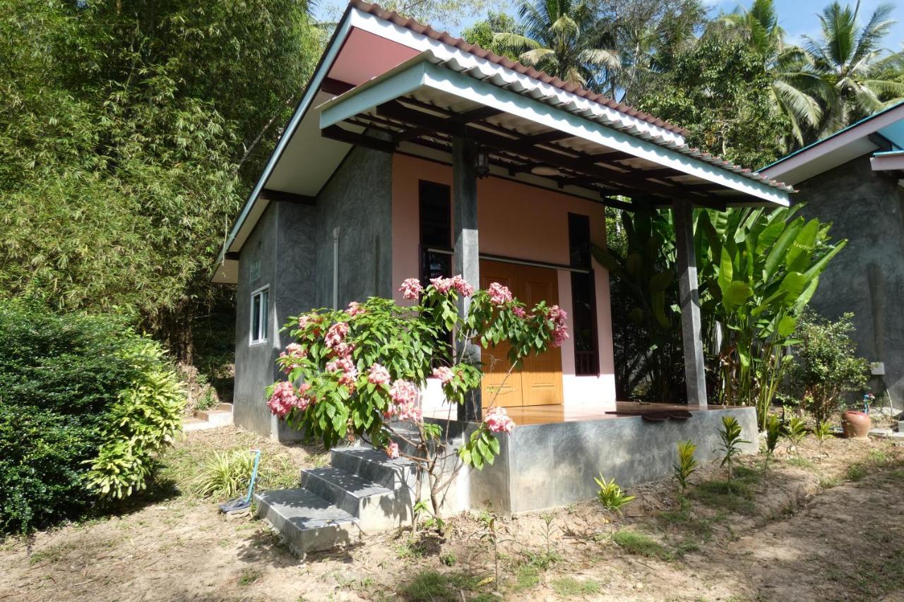 Chom Suan Homestay Ko Kut Exterior foto